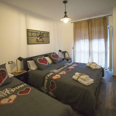 Cristiano Hotel Cosenza Buitenkant foto