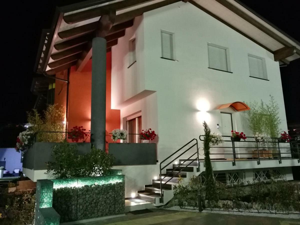 Cristiano Hotel Cosenza Buitenkant foto